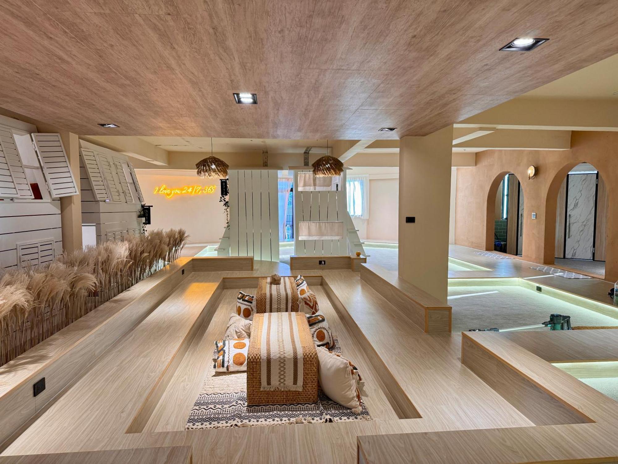 Perbed Hostel-Taichung Station מראה חיצוני תמונה