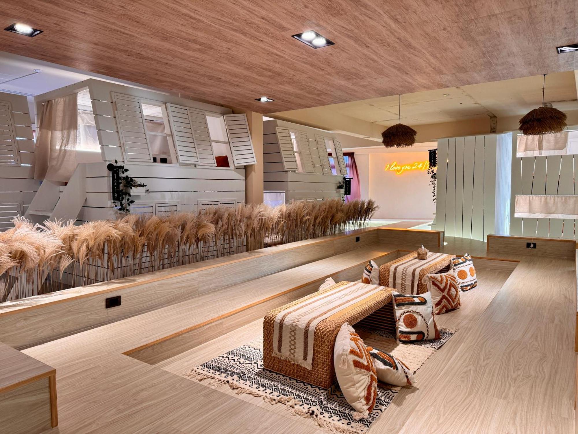 Perbed Hostel-Taichung Station מראה חיצוני תמונה