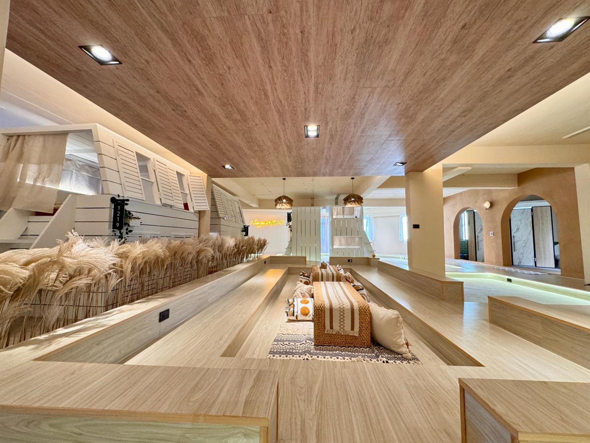 Perbed Hostel-Taichung Station מראה חיצוני תמונה