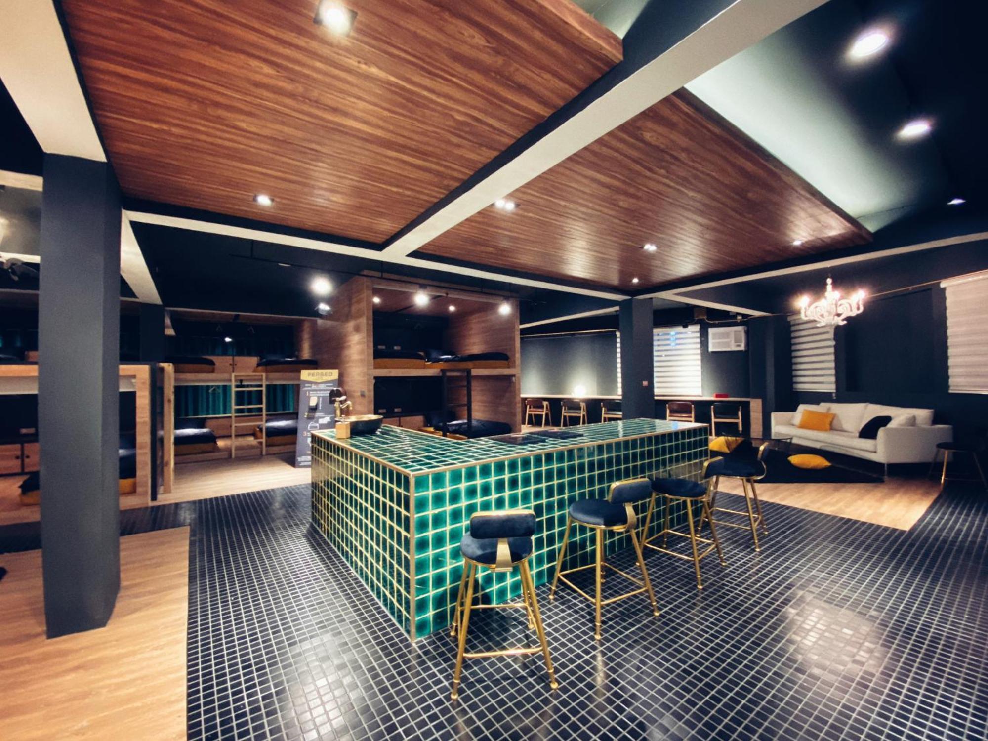 Perbed Hostel-Taichung Station מראה חיצוני תמונה