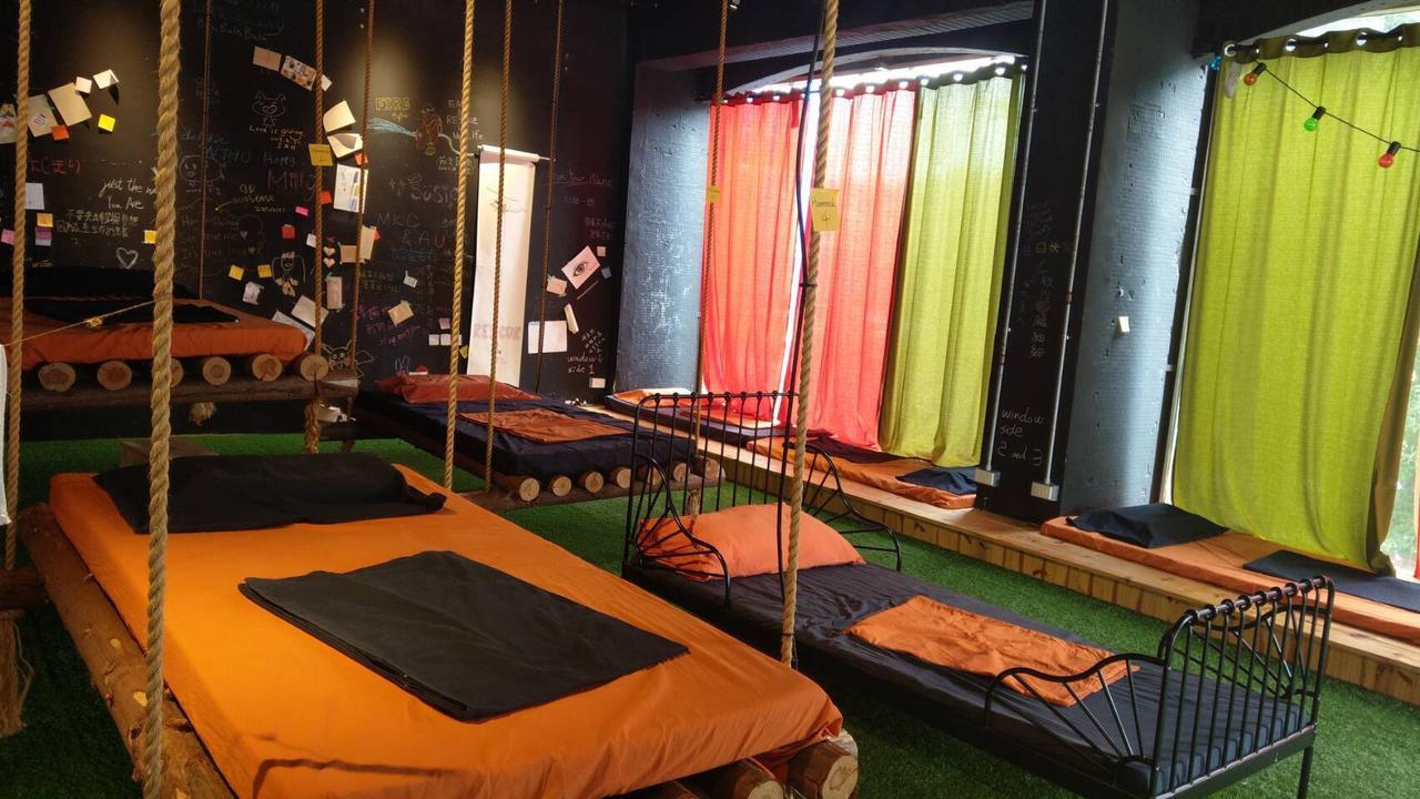 Perbed Hostel-Taichung Station מראה חיצוני תמונה